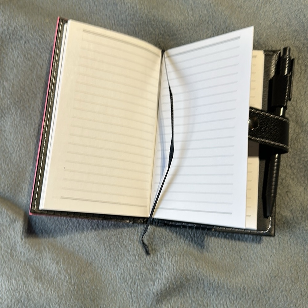 Pocketbook Notebook - Picture 2 of 3